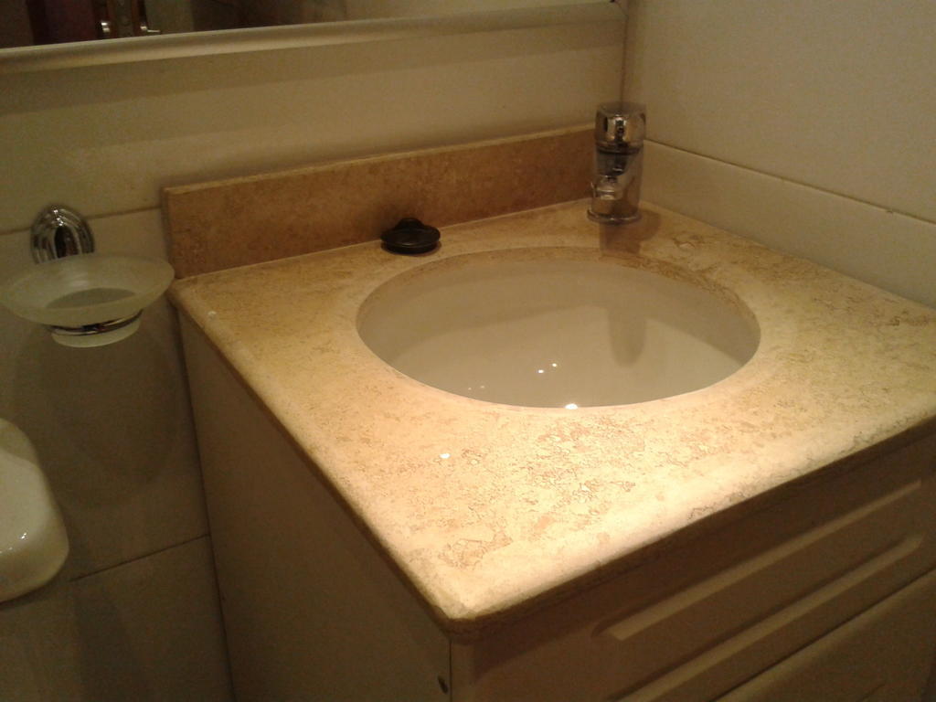 Hostal Los Avellanos Temuco Bagian luar foto